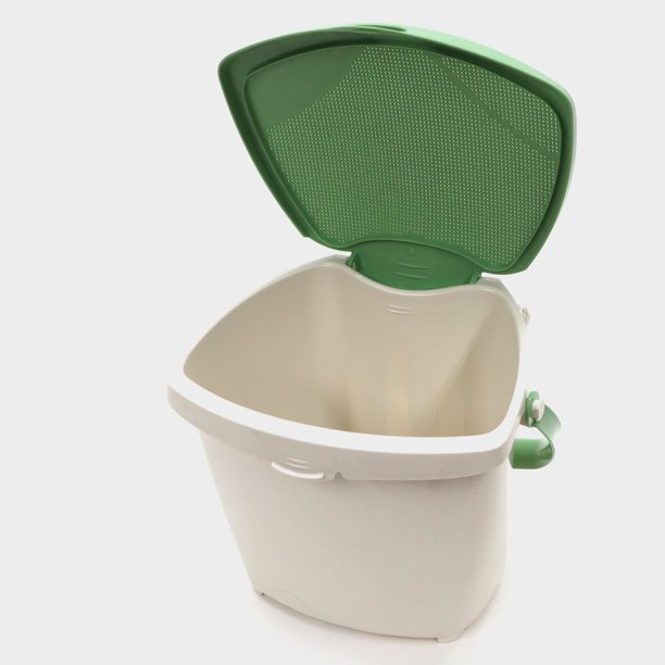 kitchen compost bucket